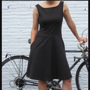 Telaio Everyday Bike Dress Gray Sleeveless A Line Wool Made in Seattle Pockets
